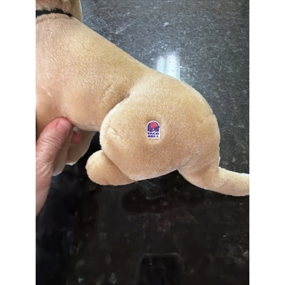 Vintage 1998 Taco Bell Talking Chihuahua Plush Dog 12 In. Non Working Display